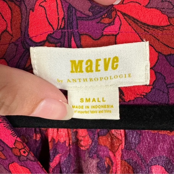 Maeve Anthropologie Multicolor Floral V Neck Button Front Puff Sleeve Blouse - Picture 5 of 5